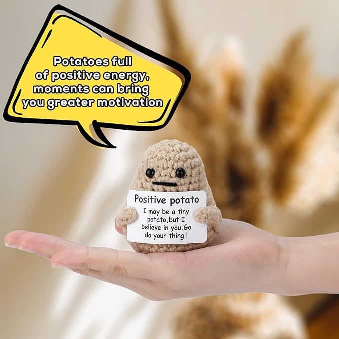 Mini Funny Positive Potato, 3 inch Knitted Potato Toy with Card Creative Cute Wool Inspirational Crochet Doll Cheer Up Gifts for Halloween Kids Friends Party Decoration Encouragement